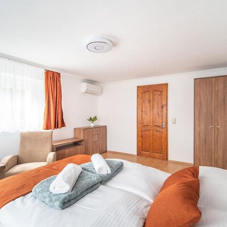 Topaz Apartmanhazak Keszthely Exterior foto