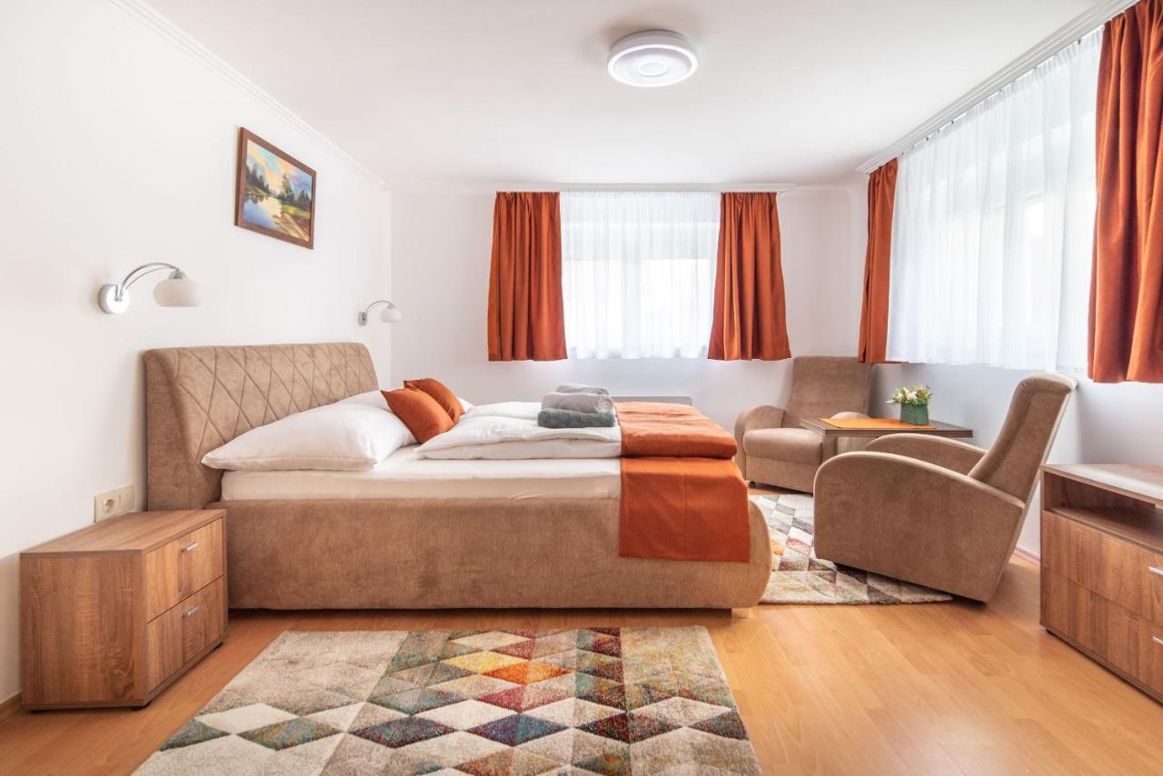 Topaz Apartmanhazak Keszthely Exterior foto